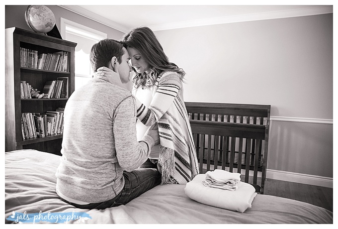 Belleville Maternity Photography » Ashley and Chris