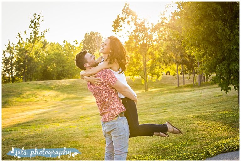 Zwick’s Park Engagement » Valerie and Liam